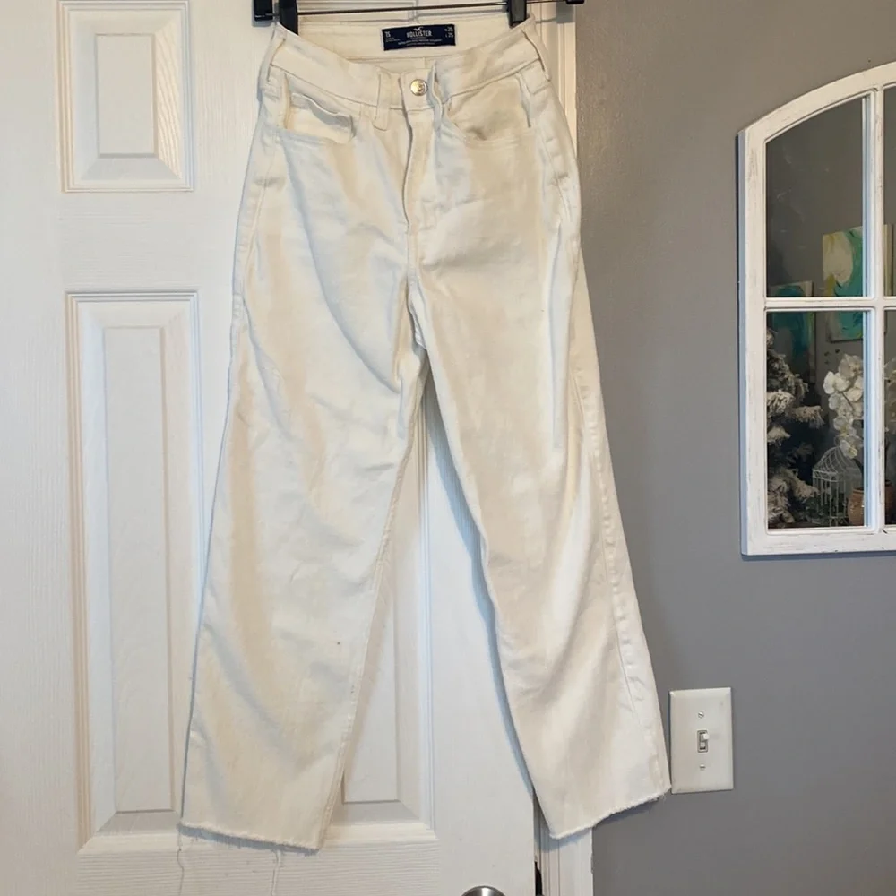 White - Picture 2 of 2